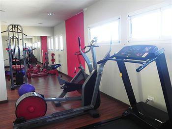 Hotel Quorum Golf, Tenis & Spa Кордоба Екстериор снимка